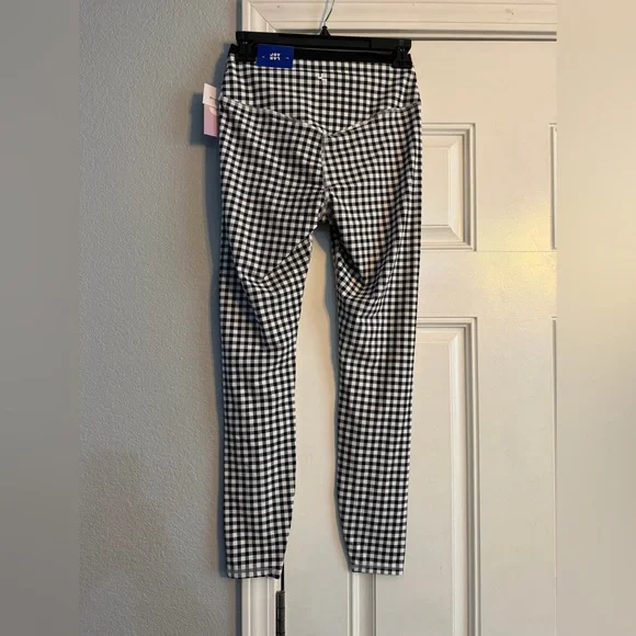 JoyLab- Women’s High Rise Piped 7/8 Leggings Black and White Gingham - Picture 5 of 8